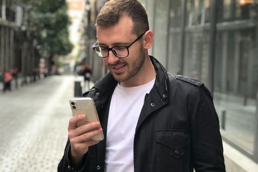 what to text a girl you just met