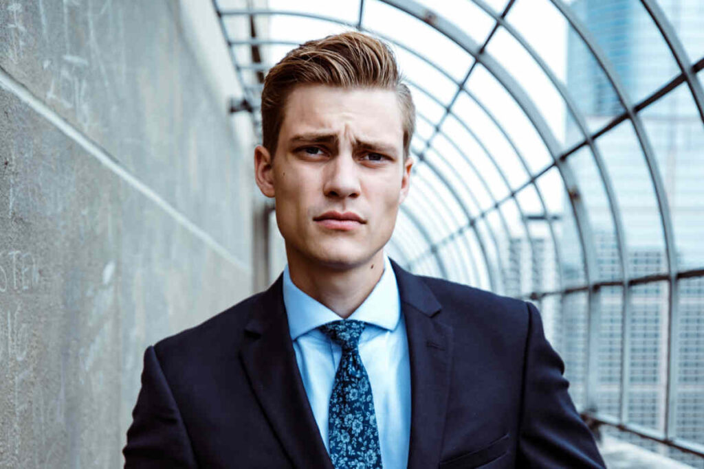 how to stop being needy with women