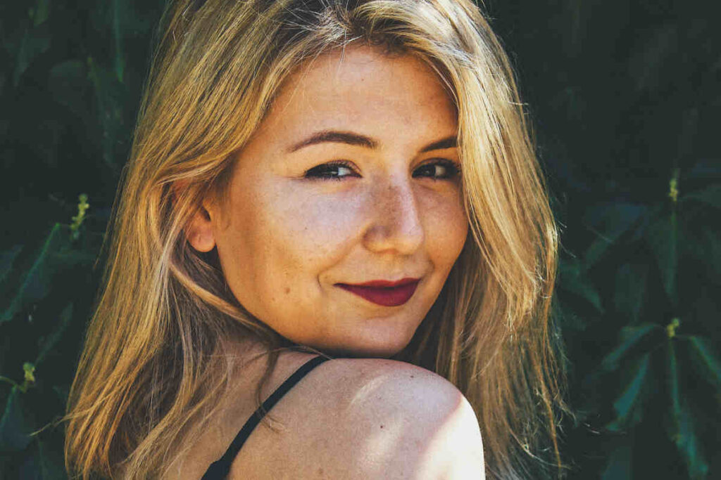 signs she is testing you