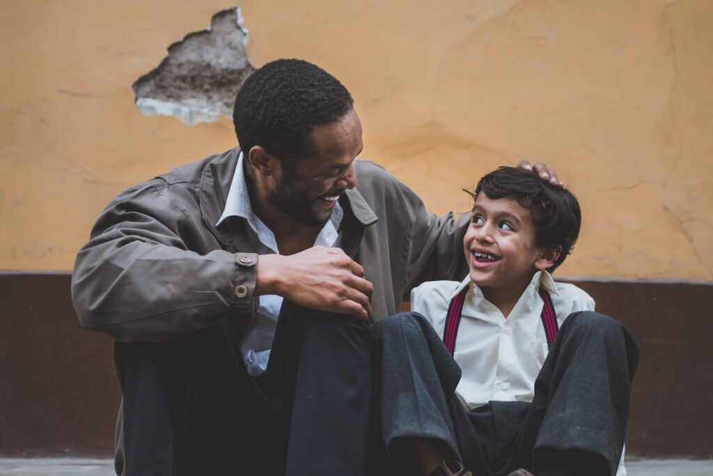 pictures of your kids in dating apps