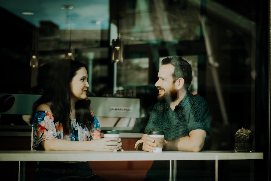 talking on the first date