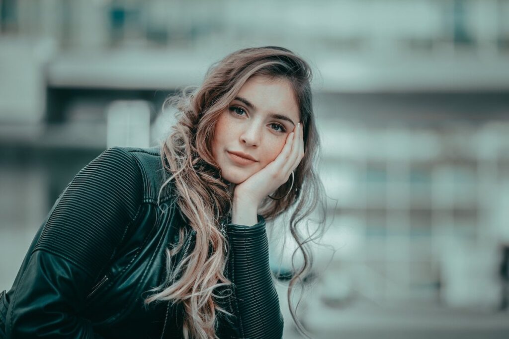 she's backing away from me