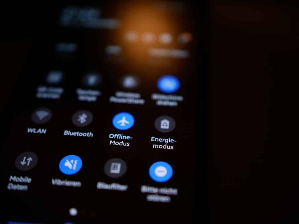 should you leave her message on read